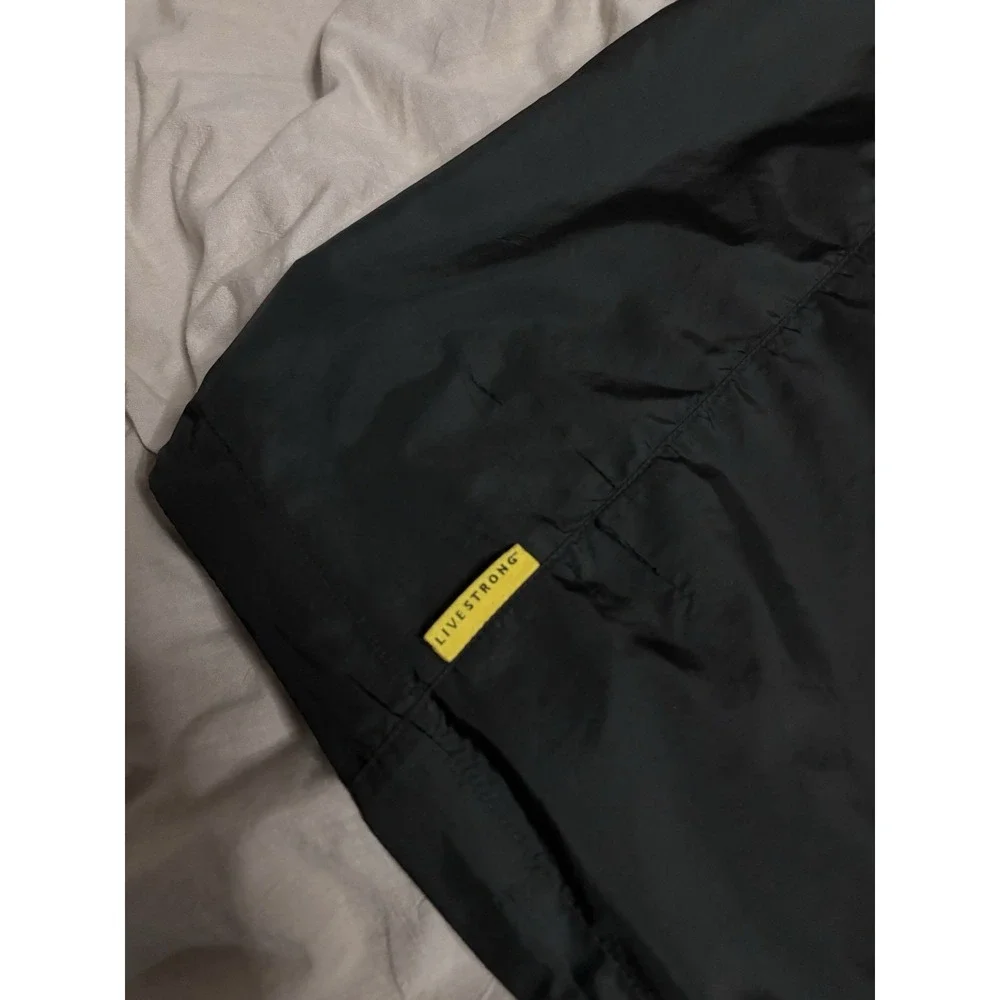 Nike Livestrong Black Yellow Windbreaker Womens Size‎ XXL Zip Up Jacket Hooded
